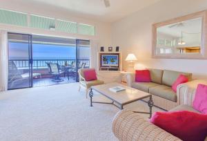 Khu vực ghế ngồi tại 1924 Kapalua Ridge