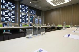 Viðskiptasvæði og/eða fundarherbergi á Holiday Inn Express Strasbourg - Sud by IHG