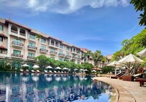 Sokha Angkor Resort tesisinde veya buraya yakın yüzme havuzu