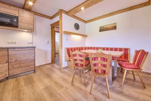 Kuchyň nebo kuchyňský kout v ubytování Miller Appartements