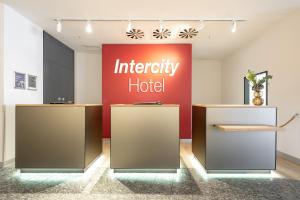 Vstupní hala nebo recepce v ubytování IntercityHotel Kiel