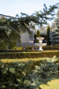 Vonkajšia záhrada v ubytovaní Koncha Zaspa Park