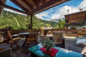 Nespecifikovaný výhled na hory nebo výhled na hory při pohledu z apartmánu