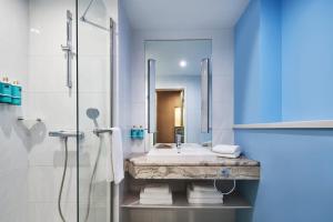 Koupelna v ubytování Novotel Athens