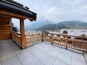 Fotografia z galérie ubytovania Résidence Loup Dore - Appartement prestige - Plein sud - 90m² - Face aux pistes - 9 Pers. MAE-8224 v destinácii Montgenèvre