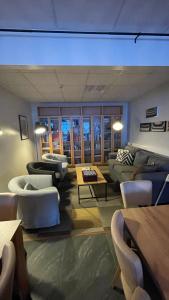 Posezení v ubytování Hafnarstræti Hostel