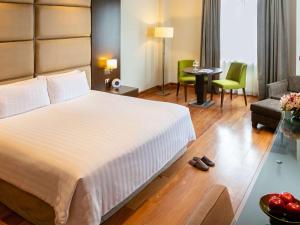 Postel nebo postele na pokoji v ubytování Manto Hotel Lima - MGallery Collection