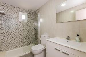 Kúpeľňa v ubytovaní Acapulco Apartments