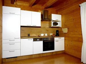 Η κουζίνα ή μικρή κουζίνα στο Malerhäusl Modern retreat