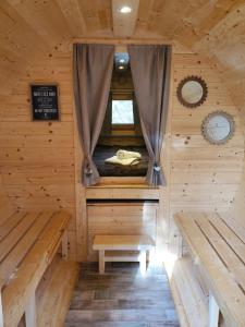 Zdjęcie z galerii obiektu camping hôtel les airelles w mieście Saint-Cirgues-en-Montagne