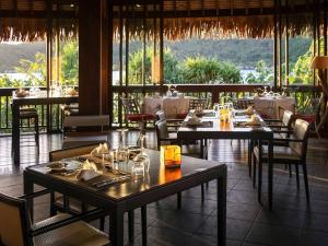 Restoran või mõni muu söögikoht majutusasutuses Sofitel Bora Bora