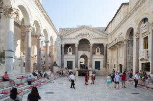 Hosté ubytování Palace apartment