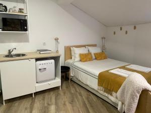 Dapur atau dapur kecil di On The Rocks