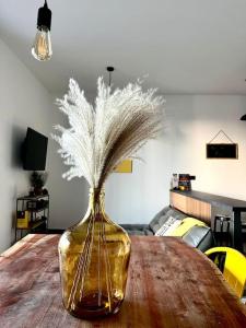 A television and/or entertainment centre at Yellow Uptown 70 - Fiera Milano