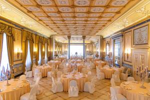 Fotografie z fotogalerie ubytování Hotel Regina Palace v destinaci Stresa + 37 fotografií