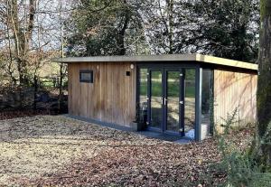 Gambar di galeri bagi Country studio di Liphook