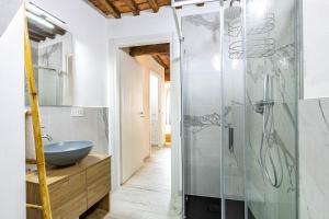 Et badeværelse på Room Rent Morrona