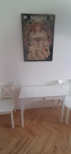Fotografia z galérie ubytovania Small Sunny park view apartment v Prahe