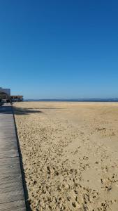 Afbeelding uit fotogalerij van JOSEPHINE in Arcachon