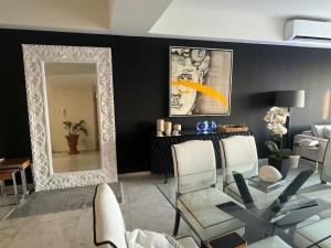 Posezení v ubytování Luxury Penthouse in Cabo Norte
