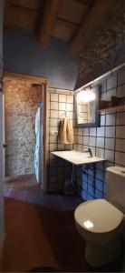 Vonios kambarys apgyvendinimo įstaigoje Can Bruguera de Fonteta