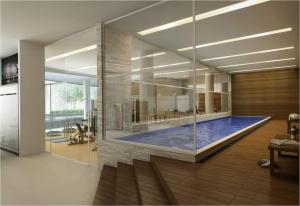 a living room with a swimming pool in a house at Vision Diária Brasil 06908 in Brasilia