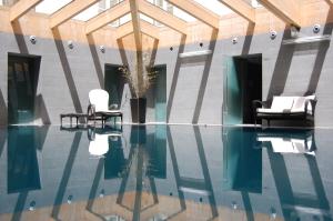 Bazén v ubytování Curia Palace Hotel & Spa nebo v jeho okolí