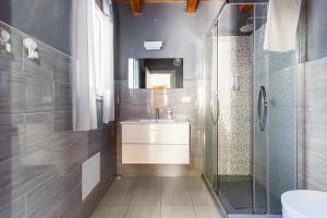 A bathroom at Mary's House