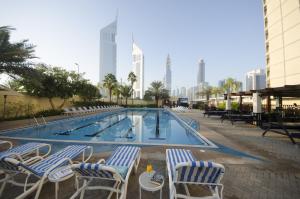 Басейн в или близо до The Apartments, Dubai World Trade Centre Hotel Apartments