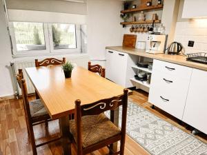 Kuchyňa alebo kuchynka v ubytovaní Traditional House Old Town Xanthi 3-bedrooms - MenoHomes 3