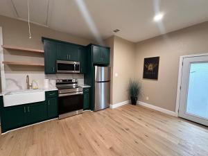 Gambar di galeri bagi Green Retreat di Red Oak