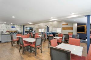Kuchyň nebo kuchyňský kout v ubytování Best Western Westgate Inn