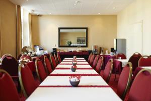 Restoran atau tempat lain untuk makan di Grand Hotel de Flandre