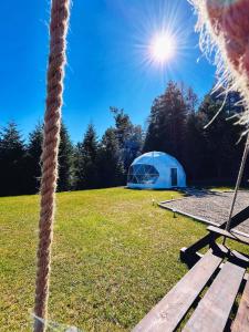 Vonkajšia záhrada v ubytovaní Silence Glamp - Glamping Bieszczady