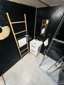 Kúpeľňa v ubytovaní Silence Glamp - Glamping Bieszczady