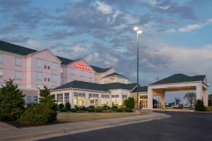 a rendering of the front of a hotel at Hilton Garden Inn Jonesboro in Jonesboro