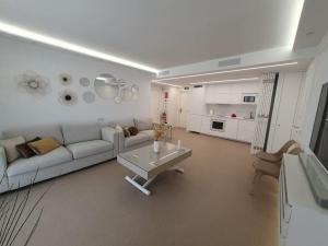 Kuchyň nebo kuchyňský kout v ubytování Apartamento Hoomtur Marbella