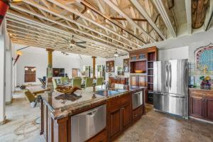 Kuchyň nebo kuchyňský kout v ubytování Best of Boat Worlds