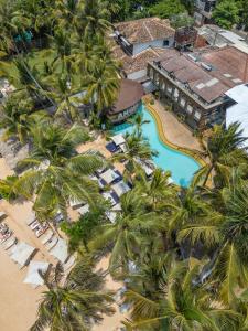 Bazén v ubytování Angel Beach Unawatuna nebo v jeho okolí
