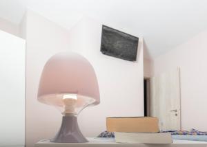 TV a/nebo společenská místnost v ubytování antéste Ierapetra sea & city