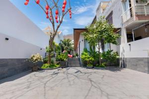 Ảnh trong thư viện ảnh của OSAKA HOMESTAY - Villa Hồ Bơi Mới - 5 Phòng Gần Biển ở Vũng Tàu +19 ảnh