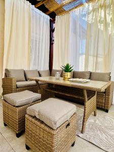 Posezení v ubytování Holiday house "Mimoza" 2 massage pools