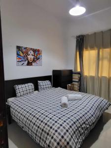 Voodi või voodid majutusasutuse Elgouna - Comfy 1 Bedroom Apartment , Pool View toas
