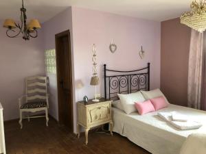 Postel nebo postele na pokoji v ubytování Villa Mavi + 37 fotografií