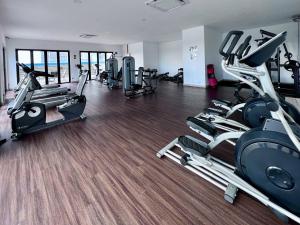 Fitness centrum a/nebo fitness zařízení v ubytování Skyline Serenity Nr Legoland - 3BR3B - by Cowidea