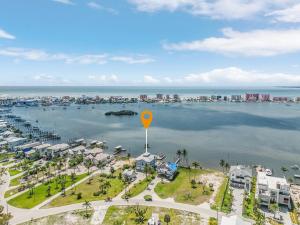 Příroda nedaleko prázdninového domu + 31 fotografií