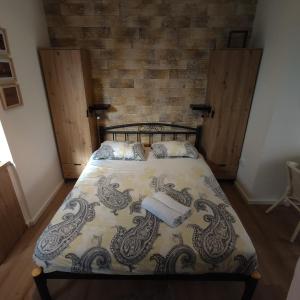 Postel nebo postele na pokoji v ubytování Studio apartment with sea view