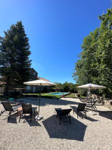 Fotografia z galérie ubytovania Maison piscine Lot v destinácii Laburgade