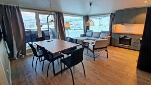 Kuchyň nebo kuchyňský kout v ubytování Katterjåkk Apartments
