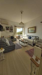 Gallery image of Home by the sea in Karistos